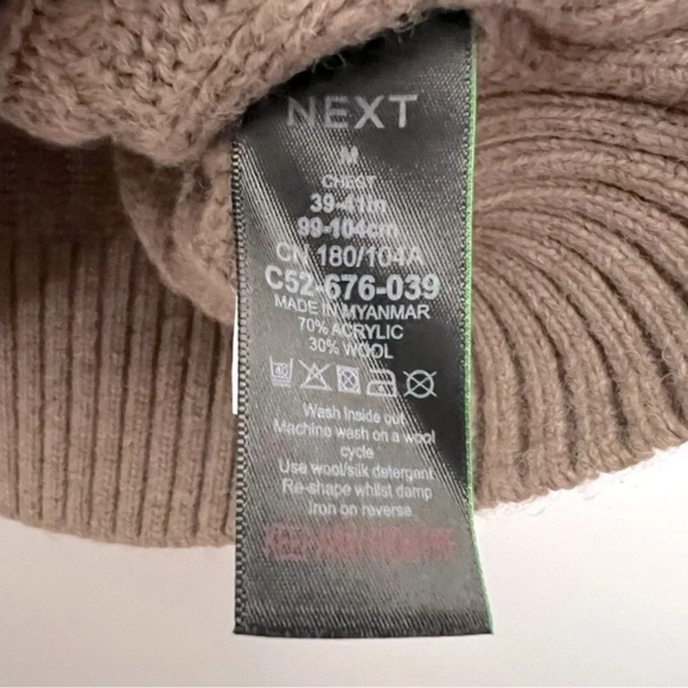Men’s Cable Knit Sweater Wool Blend Neutral Tan